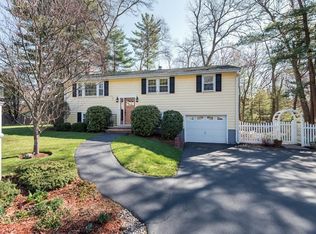 3 Sunset Ave, North Reading, MA 01864