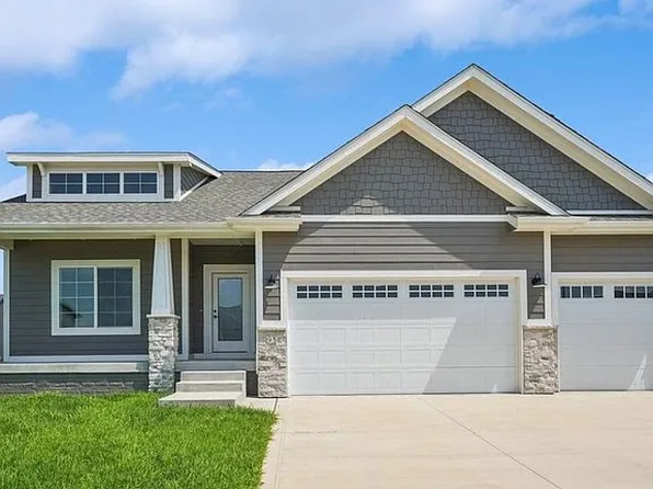 95 NW Hidden Knl, Waukee, IA 50263