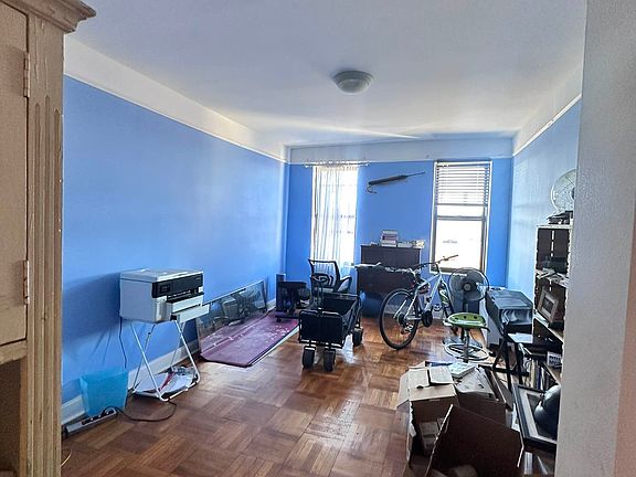 3rd image of 80 Haven Ave APT 2F