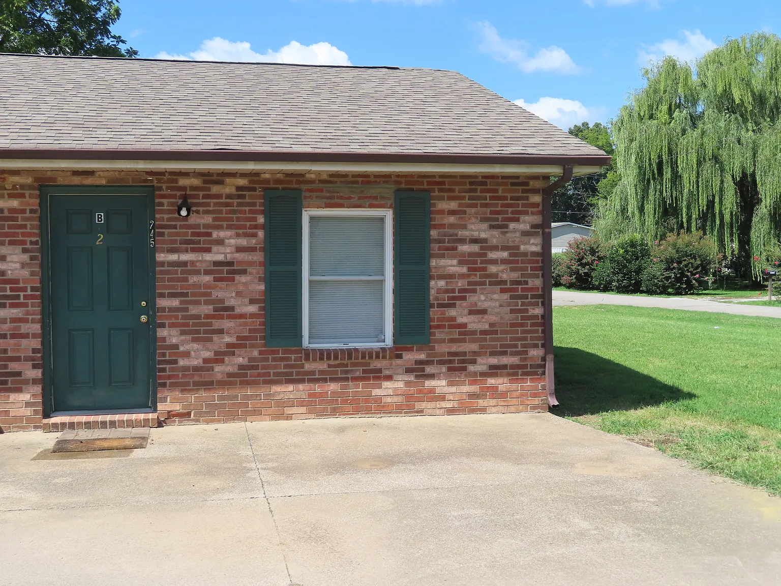 1 bed, 480 sqft, $900 — Photo 2