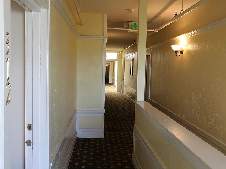 1715 Sonoma Blvd #312 — Photo 4