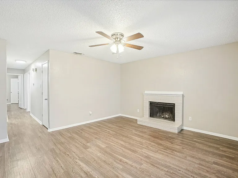 5-web-or-mls-Sappington Pl-003