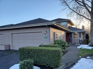 4877 N Village Ln #B, Bellingham, WA 98226