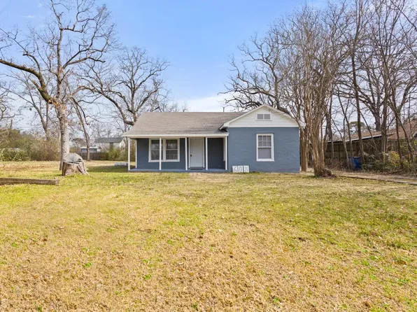 608 N Main St, Grand Saline, TX 75140