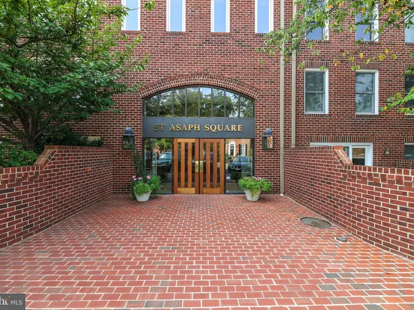 800 S Saint Asaph St APT 403, Alexandria, VA 22314