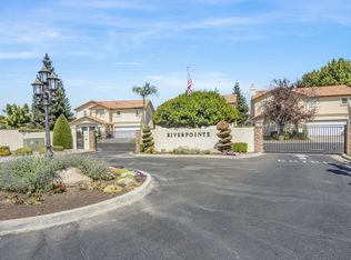 135 River Poin, Madera, CA 93637