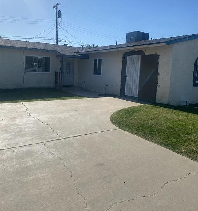2nd image of 908 Isabell Rd