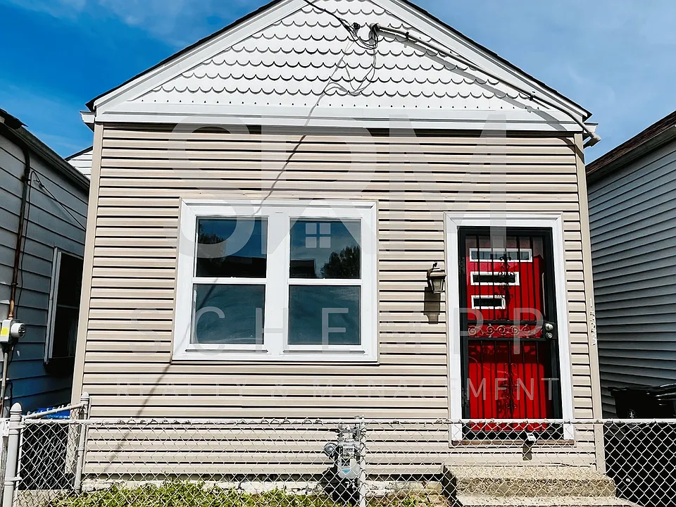 1523 Christy Ave