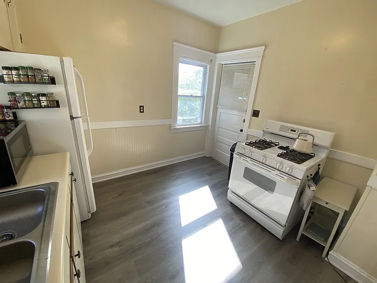 1575 Orchard Grove Ave #2 — Photo 10