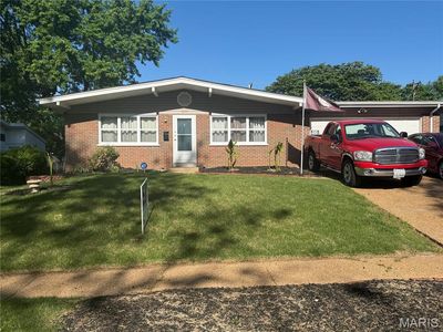 1345 Hialeah Pl, Florissant, MO, 63033
