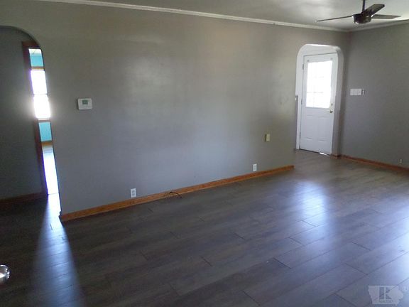 4th image of 1109 W Thomas Ave
