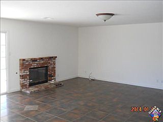 4th image of 10008 E Avenue S2