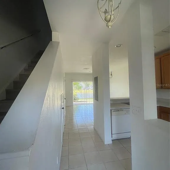 Savannah Wood Dr — Photo 32