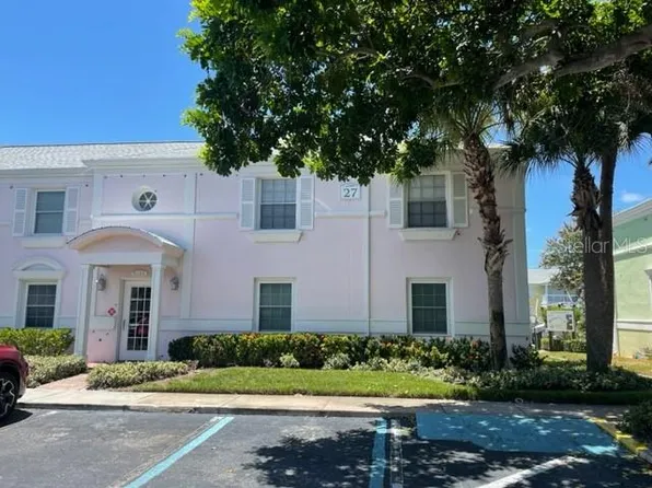 5135 Coquina Key Dr SE APT B, Saint Petersburg, FL 33705