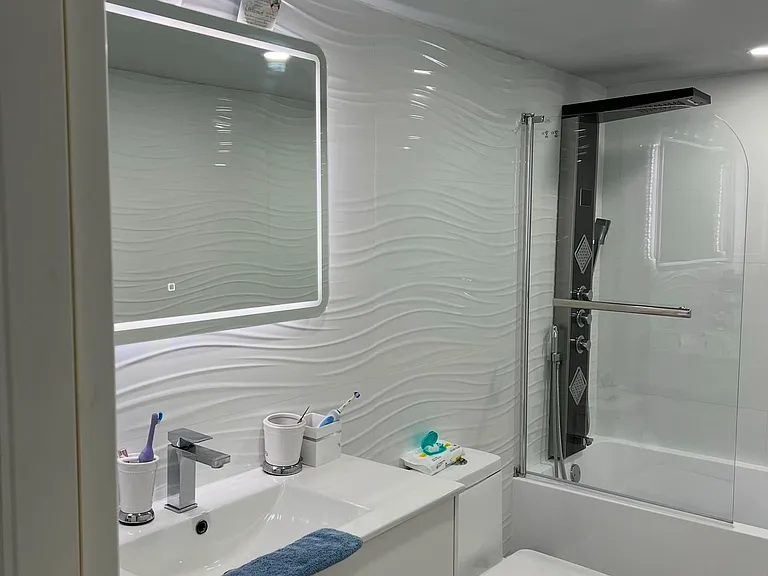 19390 Collins Ave #608 — Photo 10