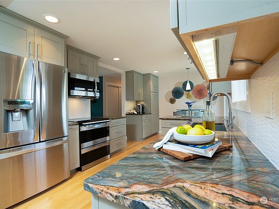 5th image of 6815 N 18th Street