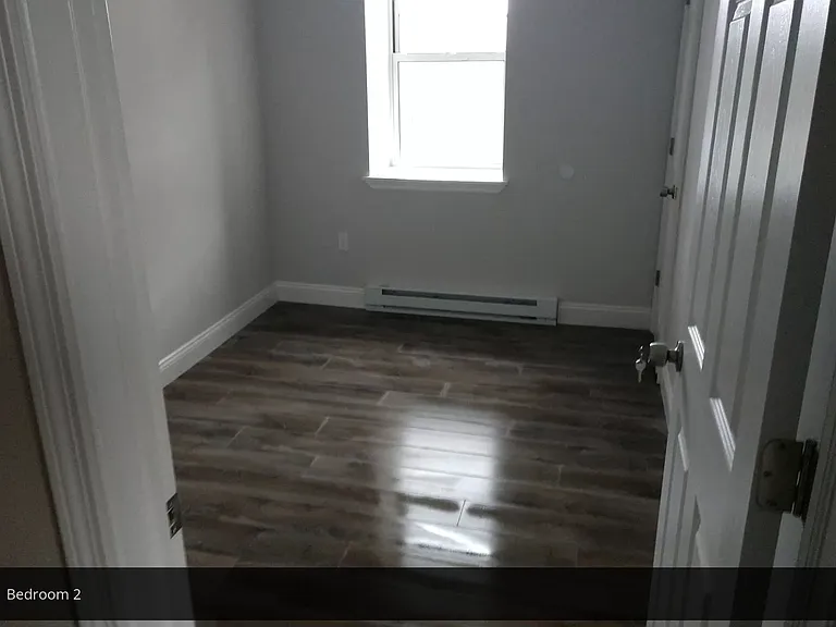 32 King St #12 — Photo 4