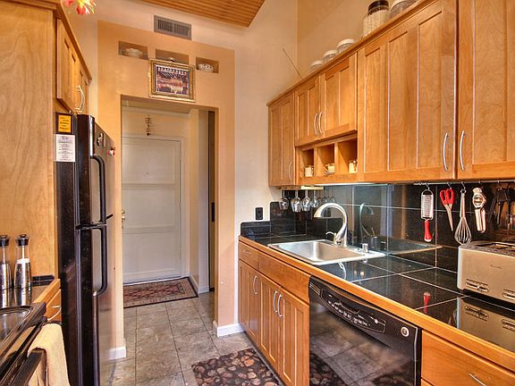5th image of 310 N Civic Dr APT 312