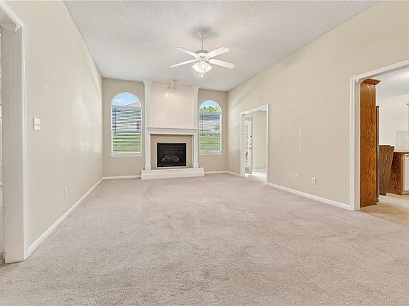 3rd image of 7212 N Lawn Ave