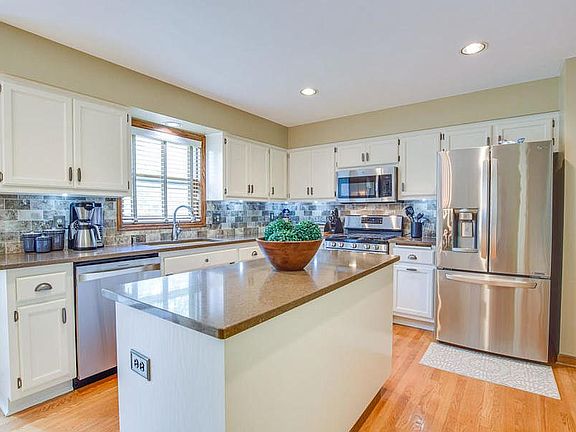 2nd image of W163N4935 Graysland Dr