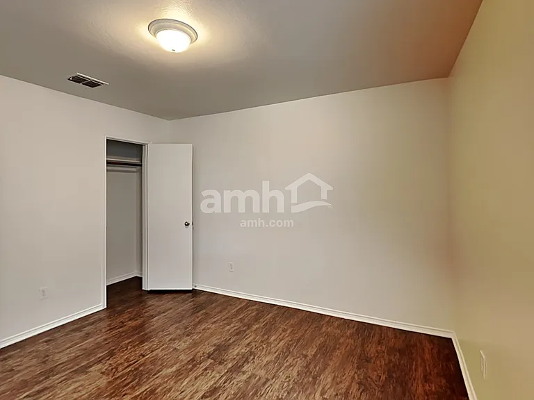 742 Mission Ln — Photo 19