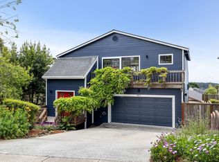 852 Buena Vista St, Moss Beach, CA 94038