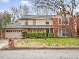 5836 E 78th St, Tulsa, OK 74136
