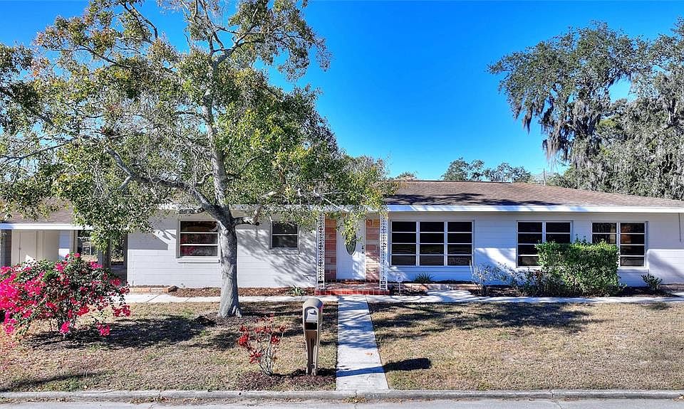 1st image of 511 Poinsettia Ave