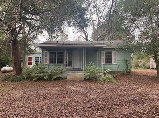 16 Hall Rd, Tifton, GA 31793