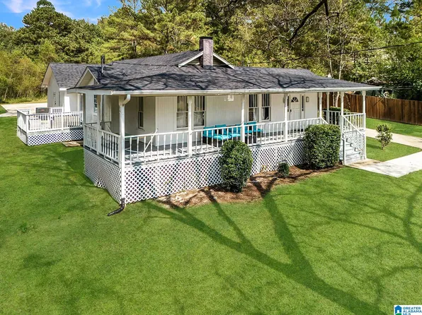 3364 Warrior River Rd, Bessemer, AL 35023