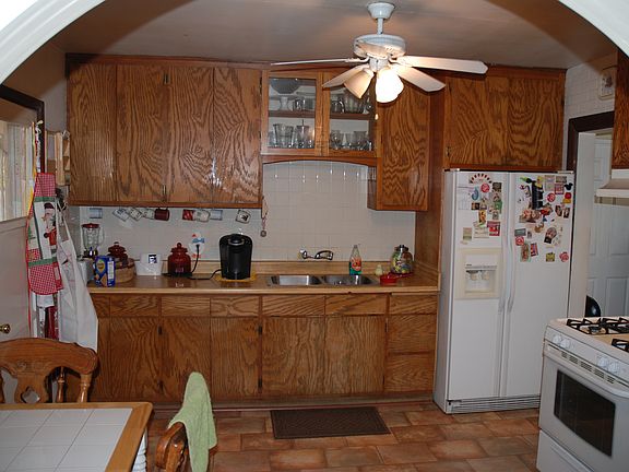 2nd image of 16903 Hurley St