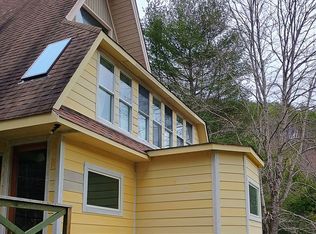 1269 Conifer Ln, Marion, VA 24354