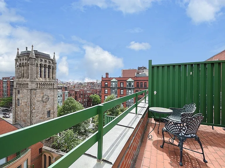 492 Beacon St #82 — Photo 28