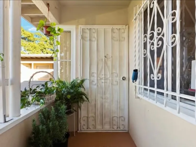 5610 Corbett St — Photo 5