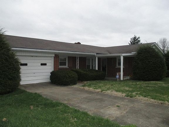 3rd image of 404 Midland Ave
