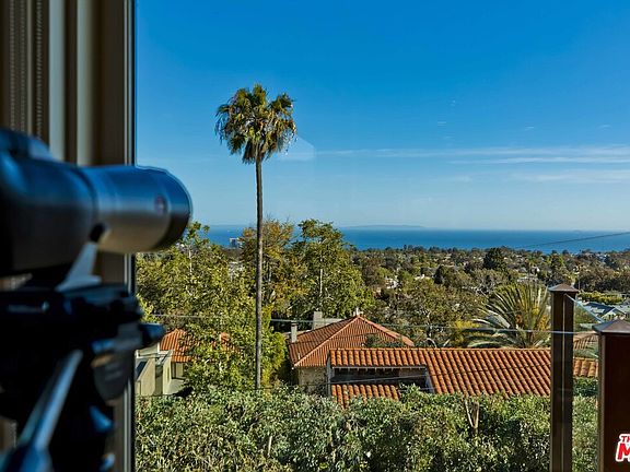 5th image of 1266 Chautauqua Blvd