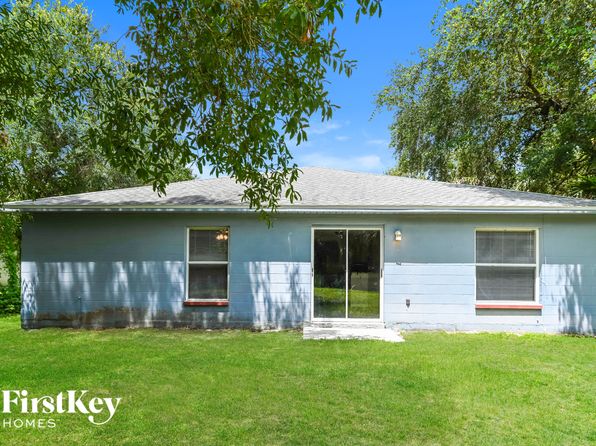 375 Calhoun St, Labelle, FL 33935