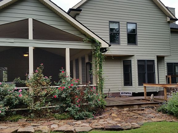 3rd image of 1019 Ambleside Ct