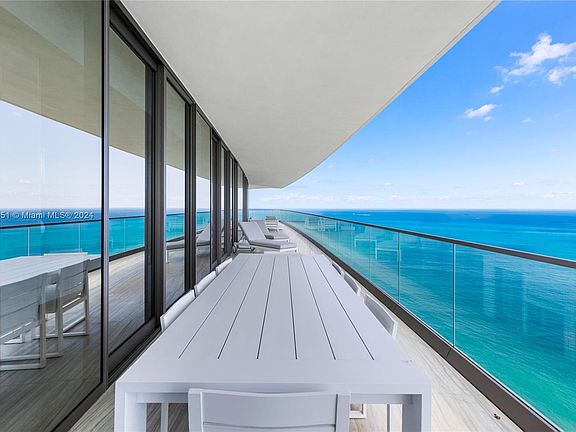 5th image of 18975 Collins Ave Unit 3700