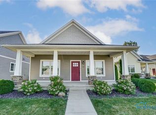 111 Parkview Dr, Bluffton, OH 45817