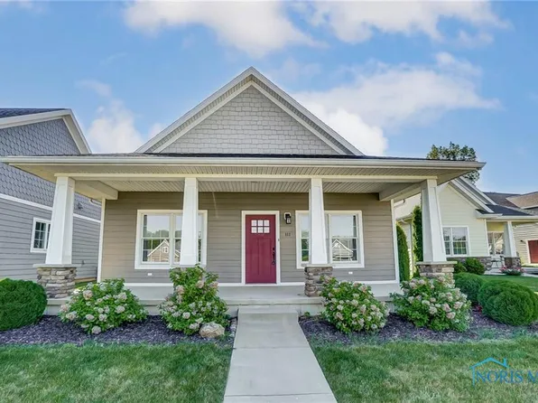 111 Parkview Dr, Bluffton, OH 45817