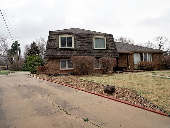 3rd image of 507 Montclair Dr
