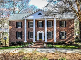 435 Trafalgar Pl, Matthews, NC 28105