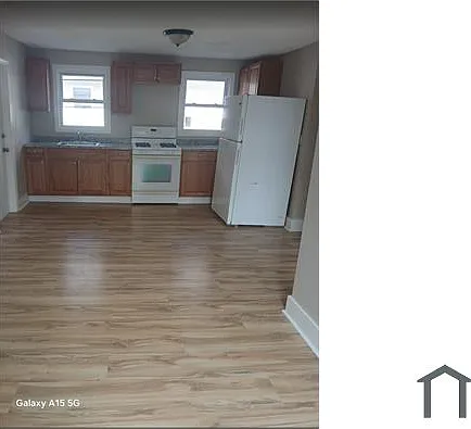 209 William St #1 — Photo 4