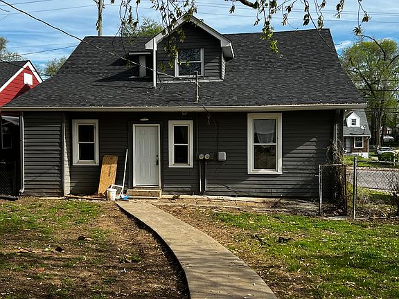2nd image of 301 Antioch Pike #A