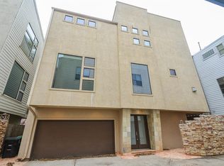 902 Reinerman St, Houston, TX 77007