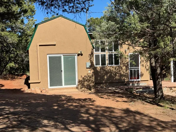 3 Log House Rd, Glorieta, NM 87535