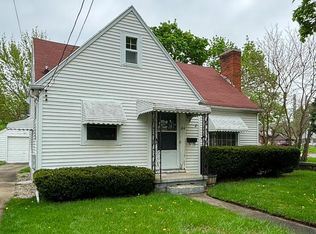 1114 Goodrich St, Lansing, MI 48910
