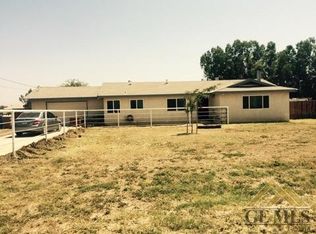3115 Weedpatch Hwy, Bakersfield, CA 93307
