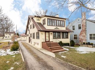 71 N Point Dr, Avon Lake, OH 44012
